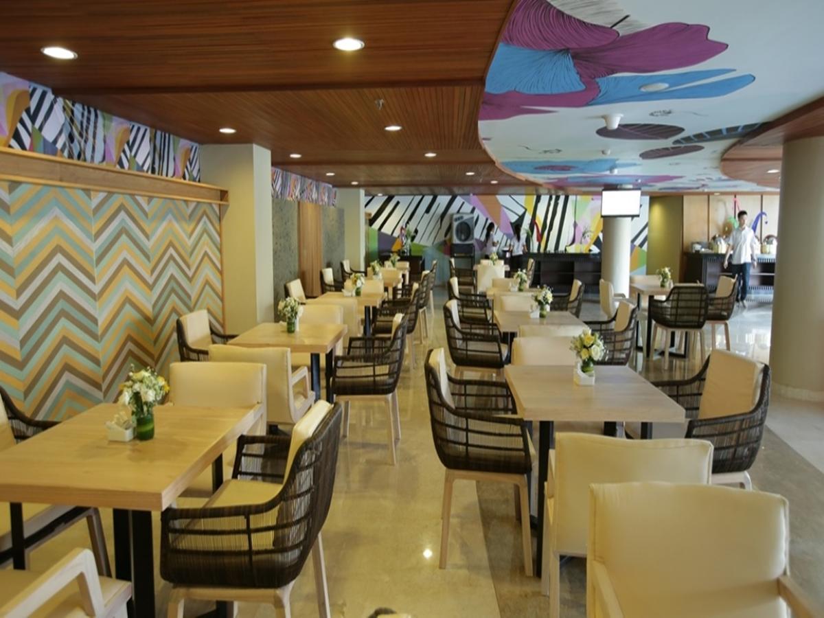 קוטה לומבוק Bedrock Hotel Kuta מראה חיצוני תמונה