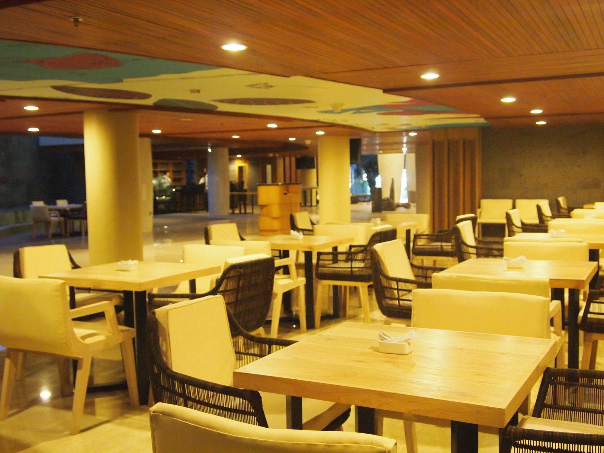קוטה לומבוק Bedrock Hotel Kuta מראה חיצוני תמונה