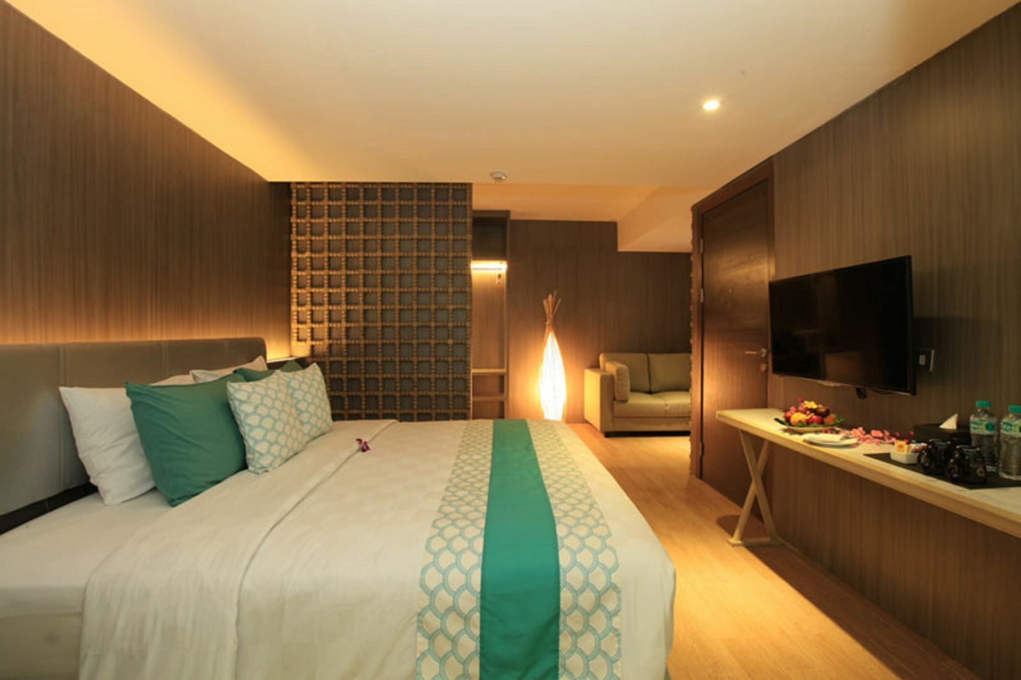 קוטה לומבוק Bedrock Hotel Kuta מראה חיצוני תמונה