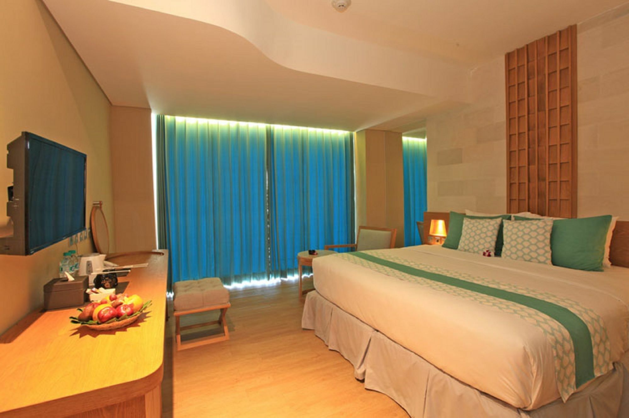 קוטה לומבוק Bedrock Hotel Kuta מראה חיצוני תמונה